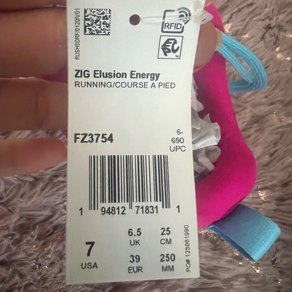 SOLD🔥Reebok Zig Energy - Picture 6 of 6